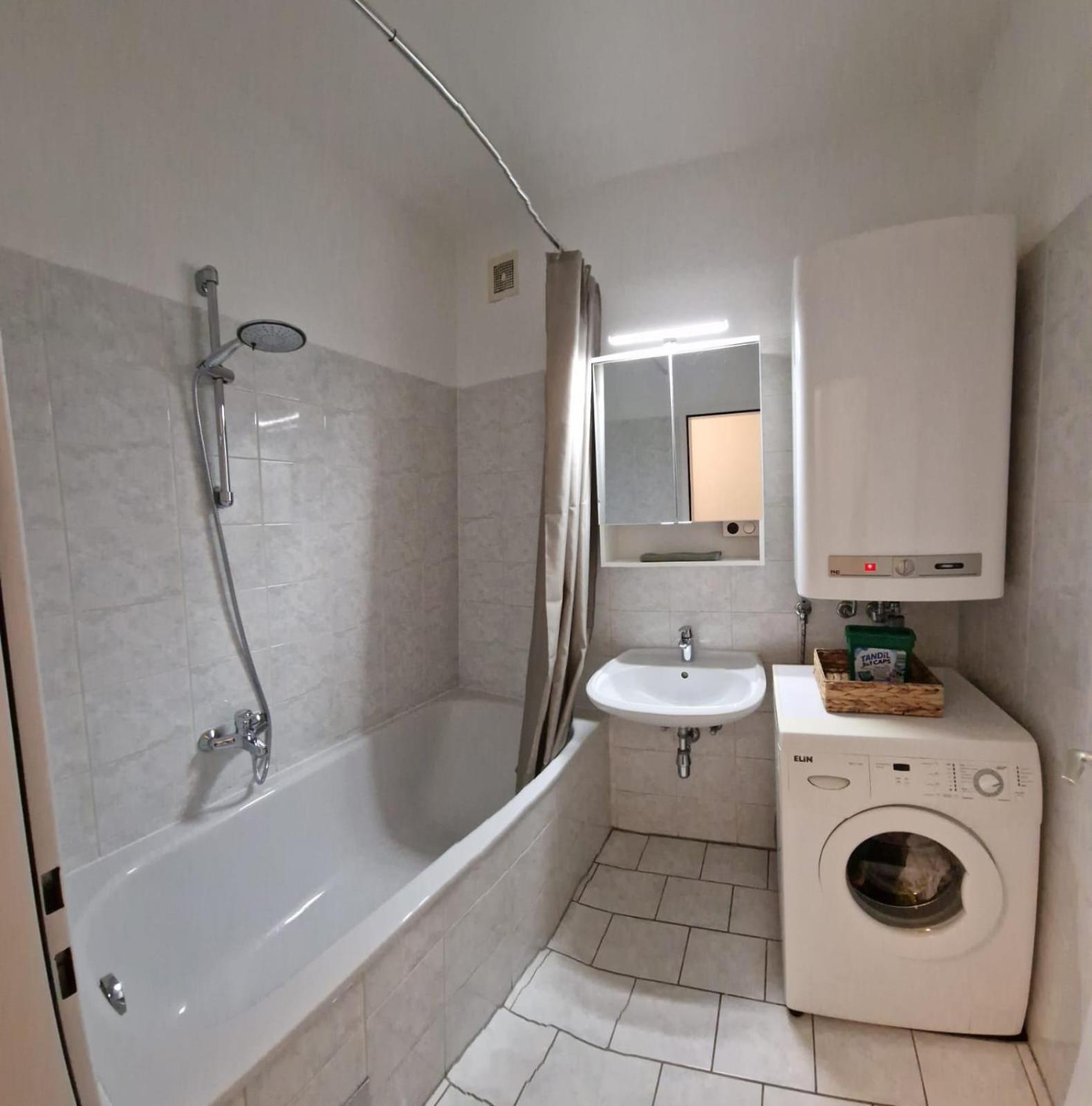 Vermietung D&S Kapfenberg Luaran gambar